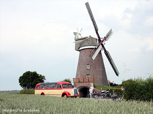 Oldtimerbus Windmühle Breberen
