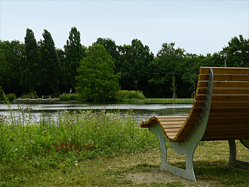 Bank am Nordufer Wurmauenpark Geilenkirchen